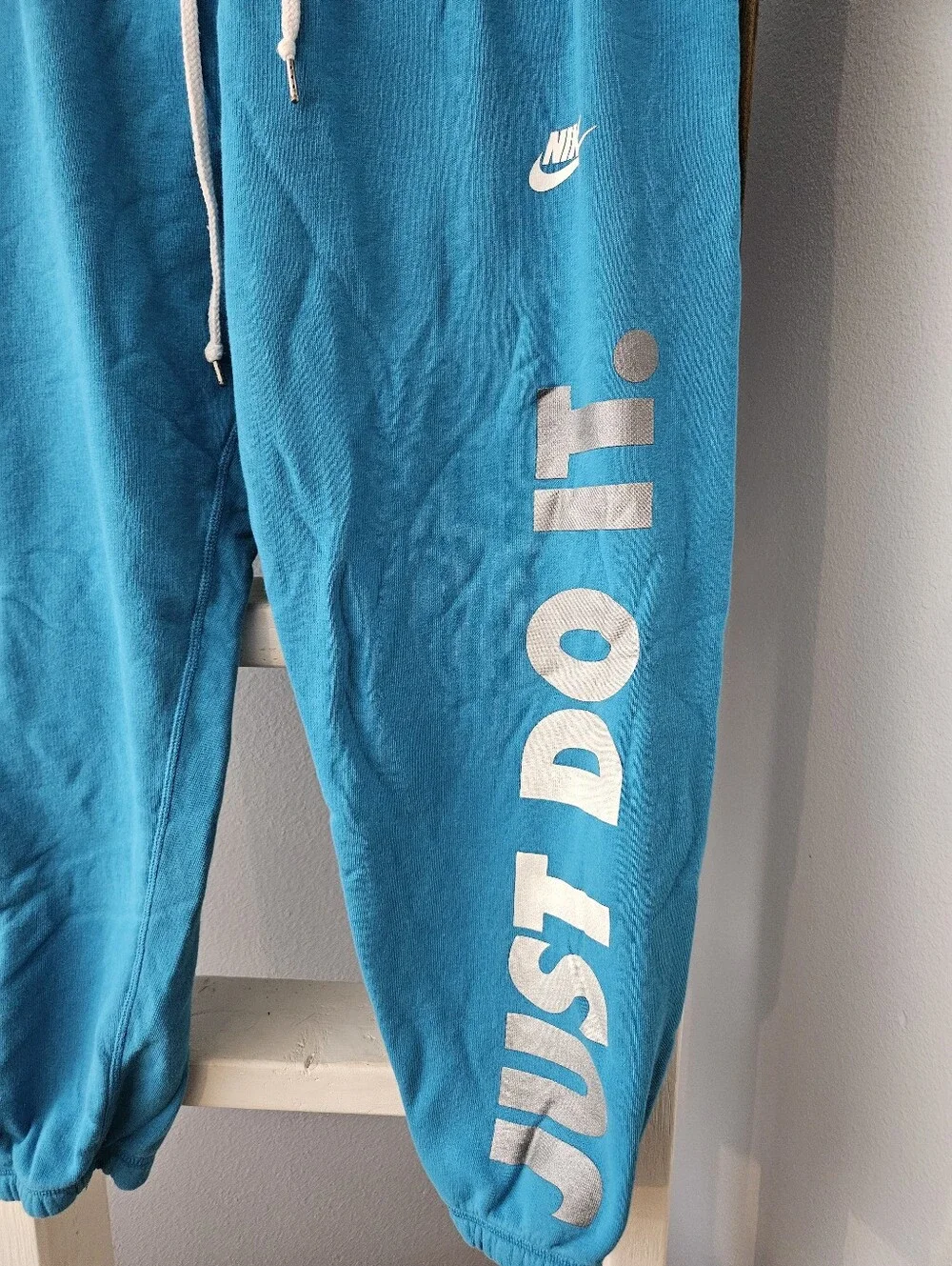 Vintage Red Tag Nike Unisex Blue 'Just Do It' Jogger Pants Size L